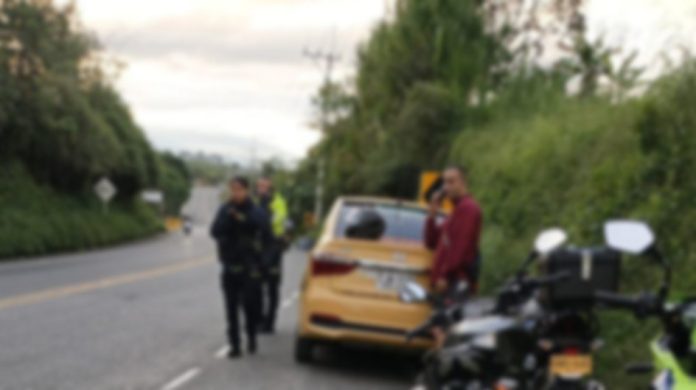 Misterio rodea crimen contra taxista en Pereira.