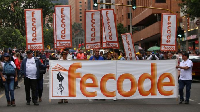 Fecode anuncia paro nacional de maestros en Colombia
