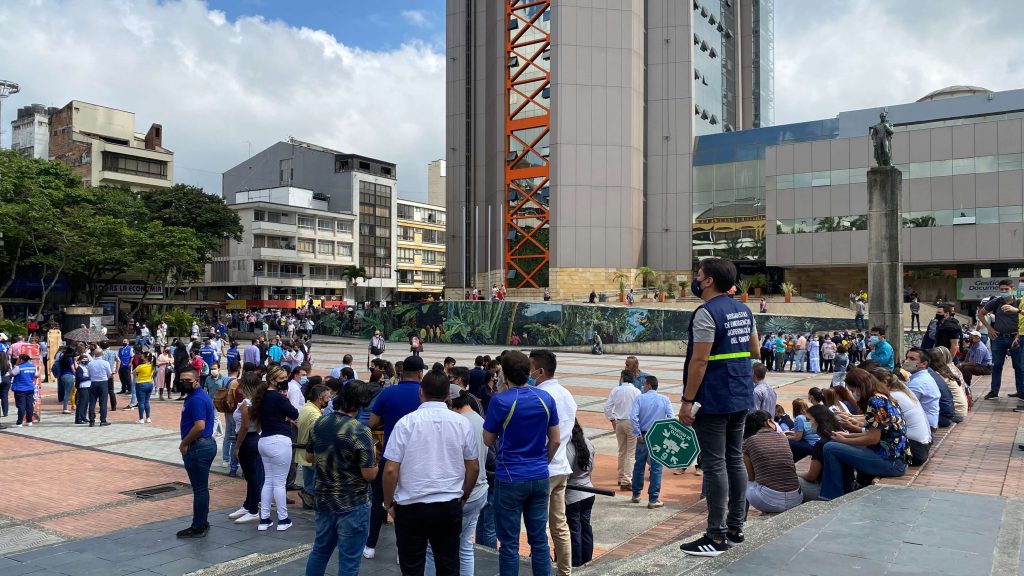 Quindío se prepara para el Simulacro Nacional de Emergencias con la participación de autoridades y ciudadanos en sus doce municipios.