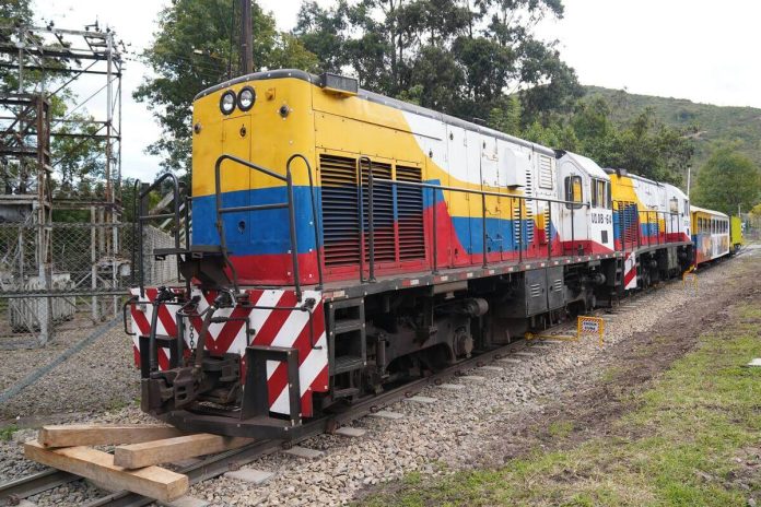 Colombia revive su sueño ferroviario con el regreso del tren de pasajeros en Boyacá