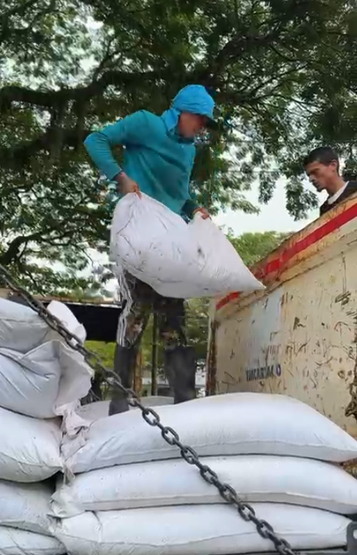 Alianza impulsa el campo cartagüeño con fertilizantes