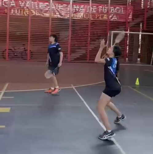 huttle Time despierta furor en Cartago durante jornada internacional en el Coliseo Óscar Figueroa