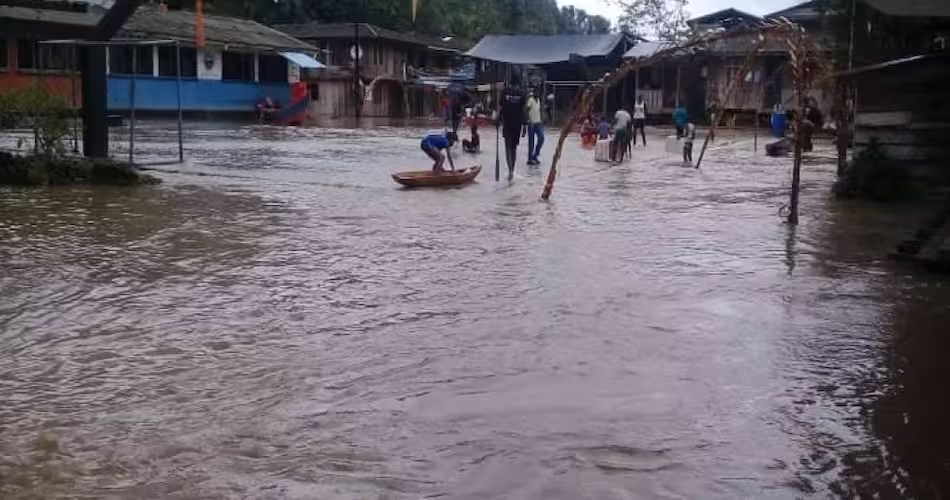 Lluvias intensas mantienen en alerta a zonas rurales de Buenaventura por aumento del caudal del río.