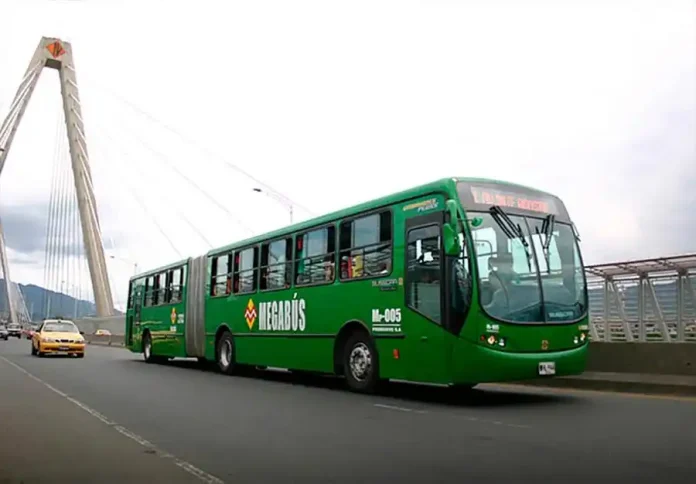 Descenso de pasajeros en los sistemas de transporte público del Área Metropolitana de Pereira