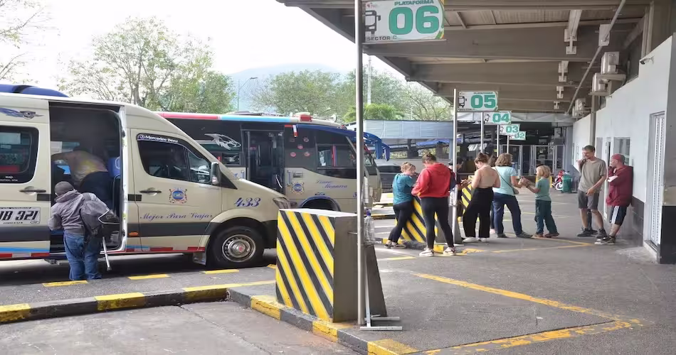 Terminal de Pereira en operación cotidiana durante su actividad institucional.
