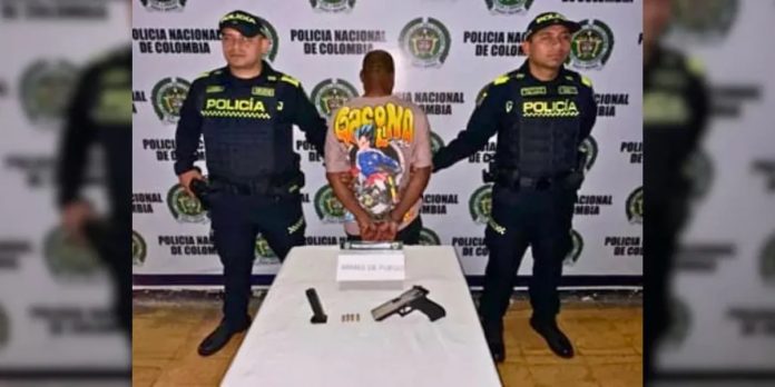 Control policial en vía del Quindío para prevenir ilegalidad armada