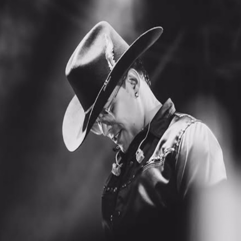 El cuerpo del cantante fue trasladado a Bogotá para procedimientos forenses.