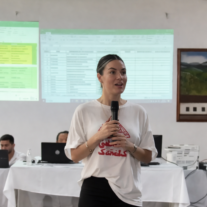 Cartago posesiona nuevos funcionarios en audiencia pública de mérito