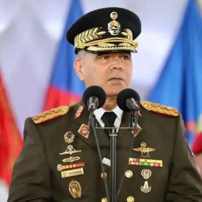 Delcy Rodríguez destituye a Padrino en Venezuela