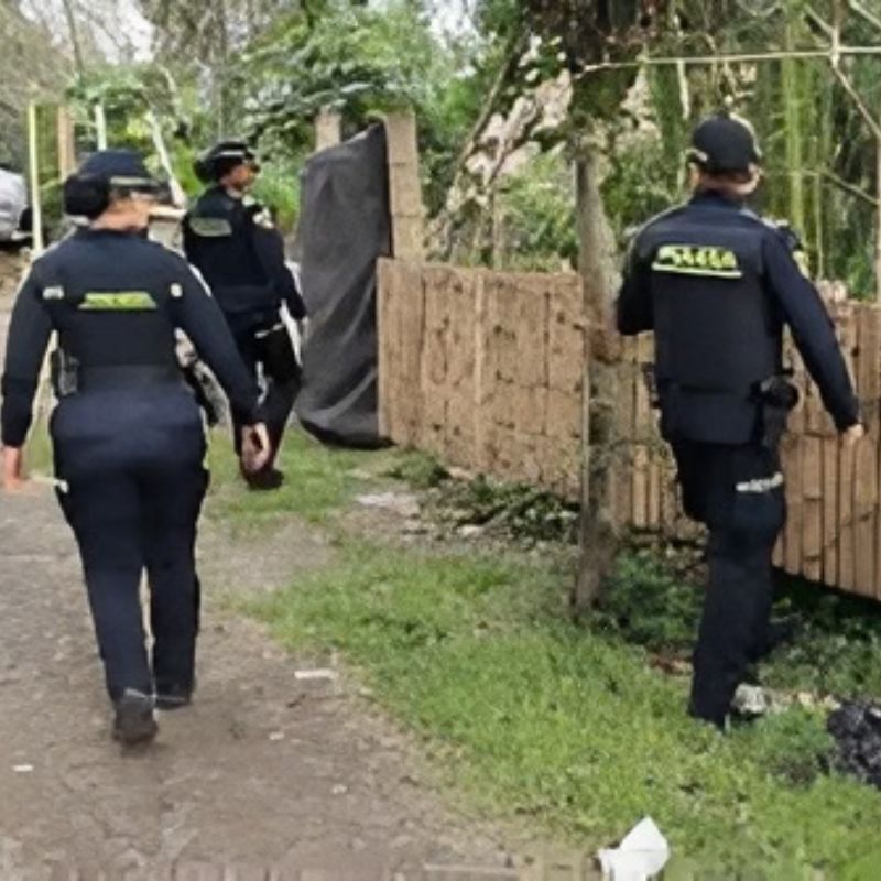 Operativo de Policía y CTI en barrio Bello Horizonte de Pereira.