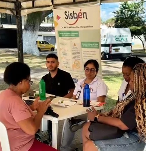 Secretaría de Salud despliega jornada en barrios con atención comunitaria
