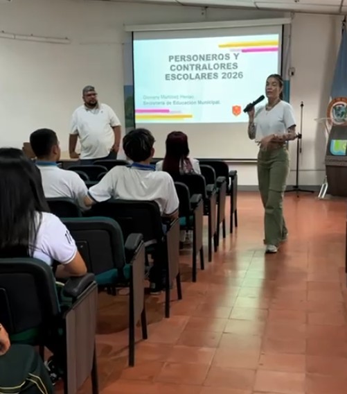 Personeros estudiantiles activan control y generan tensión en encuentro educativo