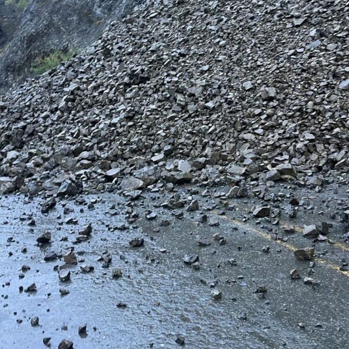 Derrumbe bloquea vía Cali Buenaventura y activa alerta por cierre total