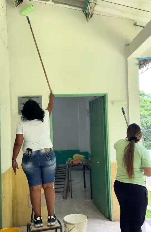Comunidad rural transforma escuela con jornada de embellecimiento
