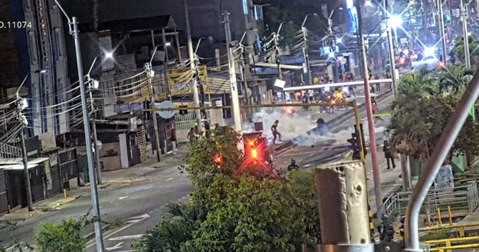 Medida anunciada tras los disturbios registrados después de conocerse el resultado preliminar de la elección presidencial en Cali.