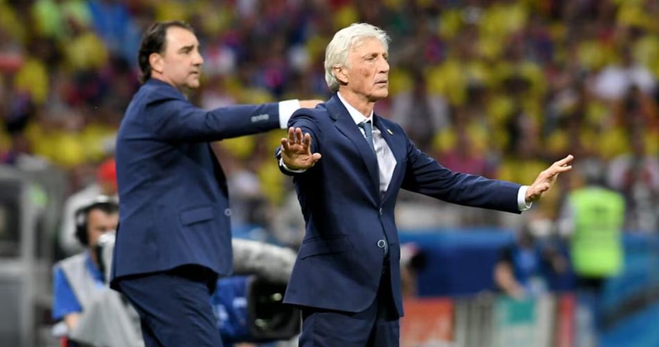 Néstor Lorenzo durante una de sus etapas en Copas del Mundo antes de dirigir a la Selección Colombia.