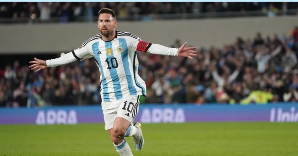 Lionel Messi junto a Kylian Mbappé y Erling Haaland en una composición relacionada con la jornada del Mundial 2026.