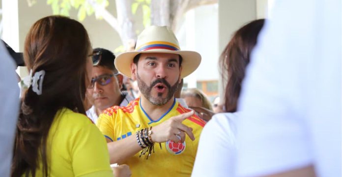 Abelardo de la Espriella votó durante la segunda vuelta presidencial