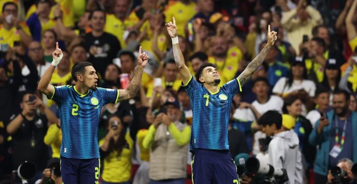 Luis Díaz lidera triunfo de Colombia en Mundial durante el debut