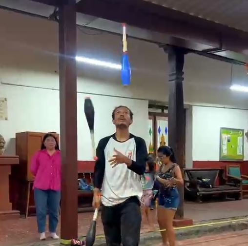 Circo Social fortalece formación artística de niños en Cartago