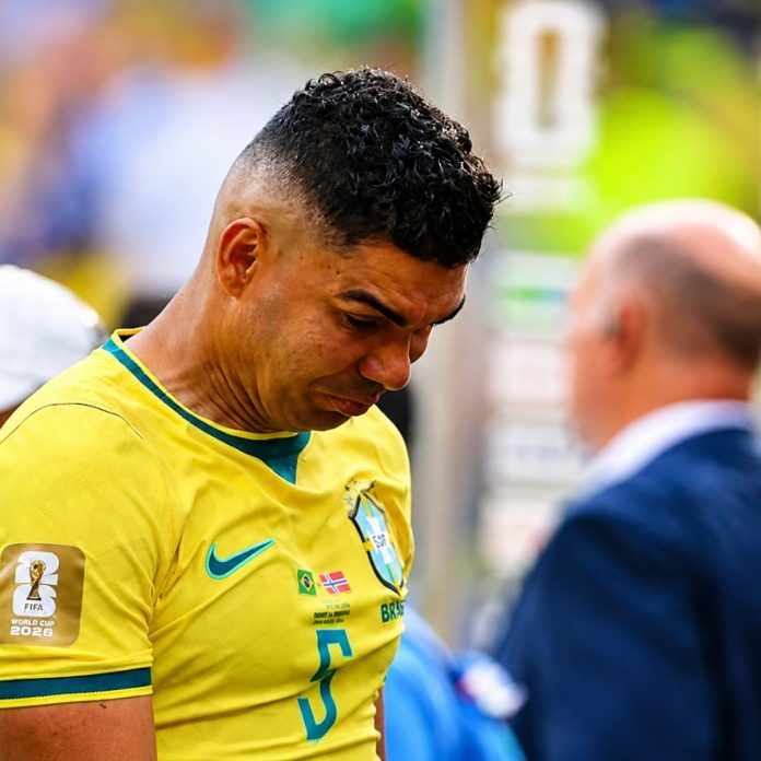 Casemiro rompe en llanto tras la eliminación de Brasil