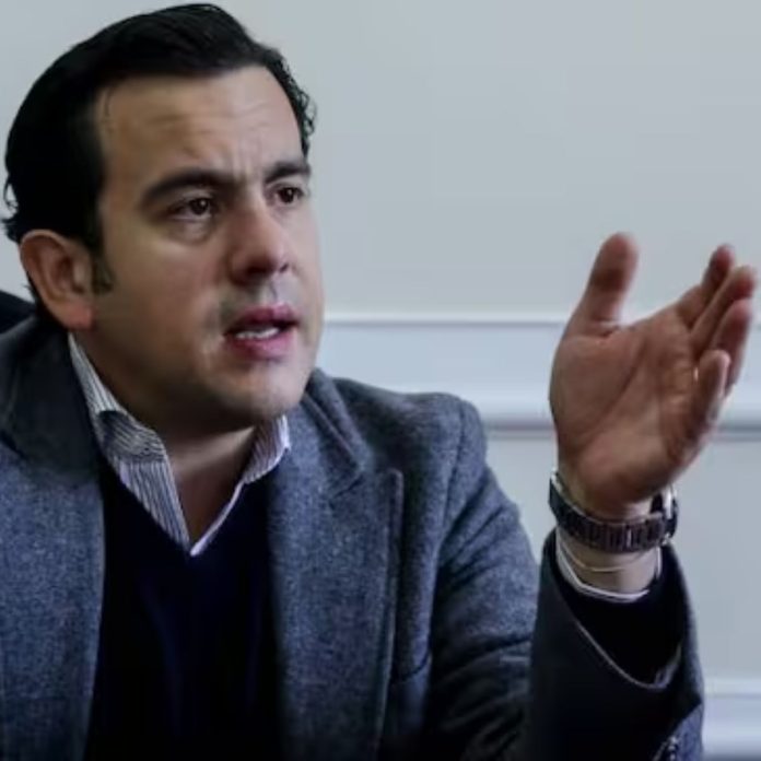 Rodrigo Lara frena amenaza de dirigente comunista