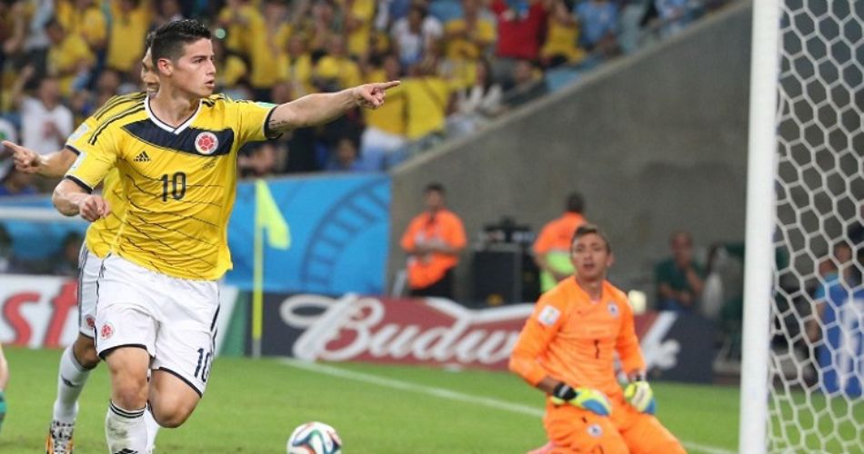 ames Rodríguez celebra el primer gol de Colombia frente a Uruguay en los octavos de final del Mundial de Brasil 2014, disputado en el estadio Maracaná.