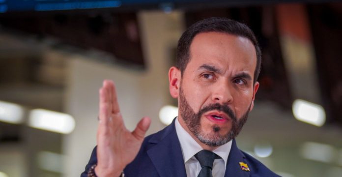 De La Espriella suspende el empalme con Gobierno Petro