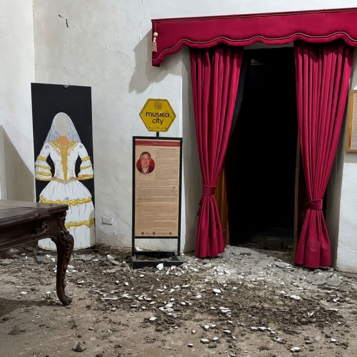 Casa del Virrey en Cartago durante la revisión realizada después de las afectaciones ocasionadas por el sismo.