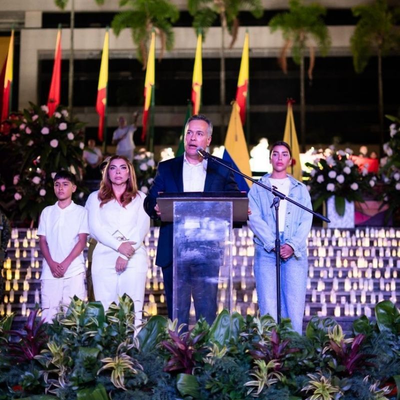 Pereira cumple 163 años con un homenaje encabezado por Mauricio Salazar y María Irma Noreña.