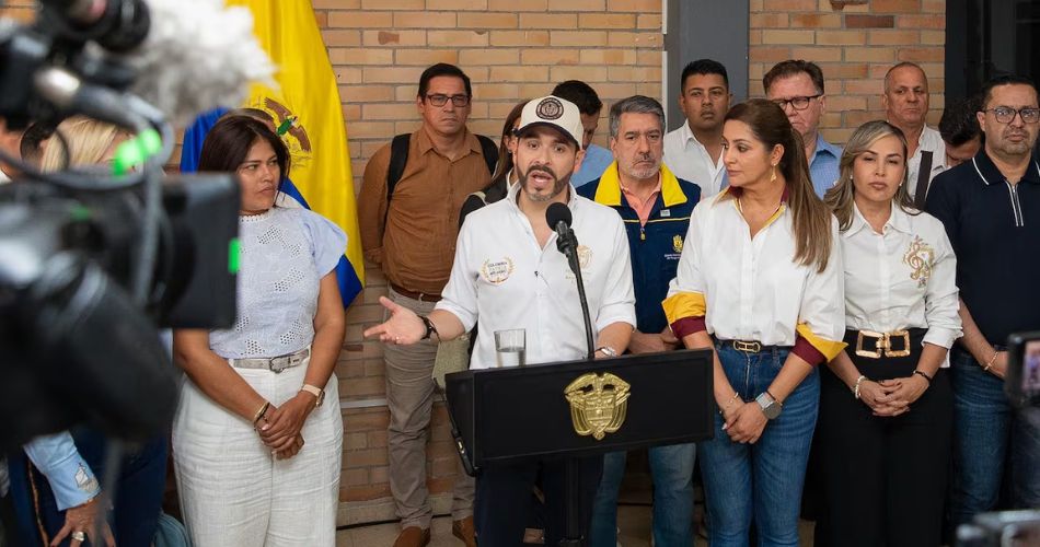 De la Espriella señala posible acción criminal detrás de algunos incendios forestales durante su pronunciamiento sobre la emergencia