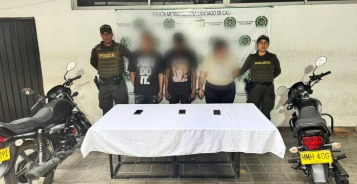Interceptan motociclista en operativo policial relacionado con el caso registrado en la vía Cali–Jamundí.