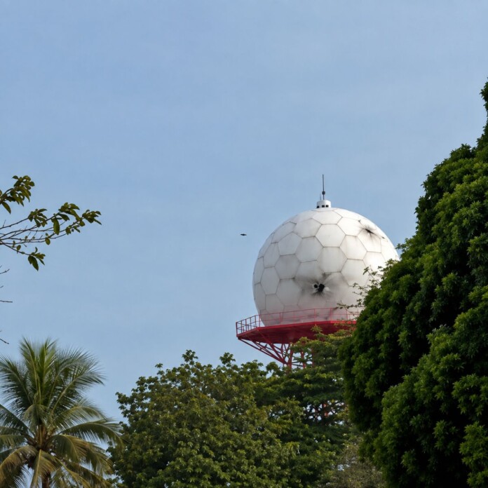 Ataque con drones contra radar de la Aeronáutica Civil en zona rural de Candelaria, Valle del Cauca