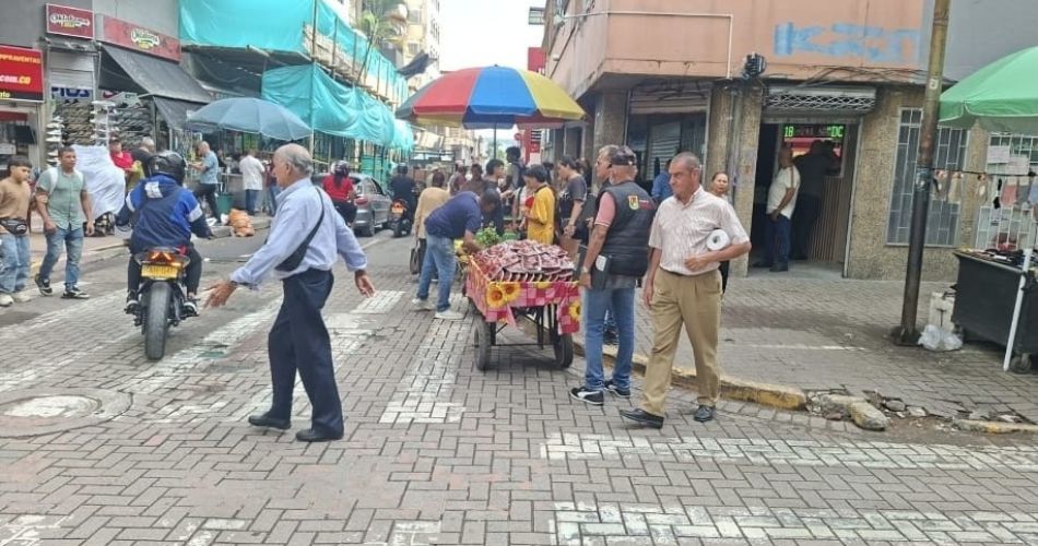 Armas, celulares y estupefacientes incautados durante los procedimientos de seguridad en Pereira