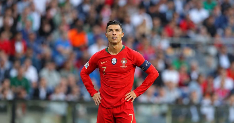 Cristiano Ronaldo con Portugal, selección que deja después de una trayectoria de 234 partidos y 146 goles