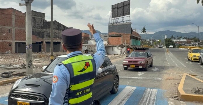 Instituto de Movilidad realiza control con agentes de tránsito en Pereira