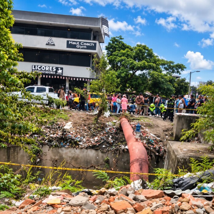 Hallan incinerado el cuerpo de una joven de 19 años bajo un puente del sector Los Conquistadores en Cali