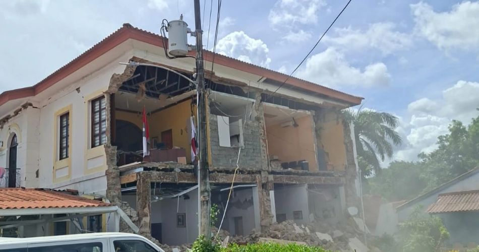 En Panamá enfrentan graves daños materiales por el terremoto de magnitud 7,7 registrado el viernes 9 de octubre.