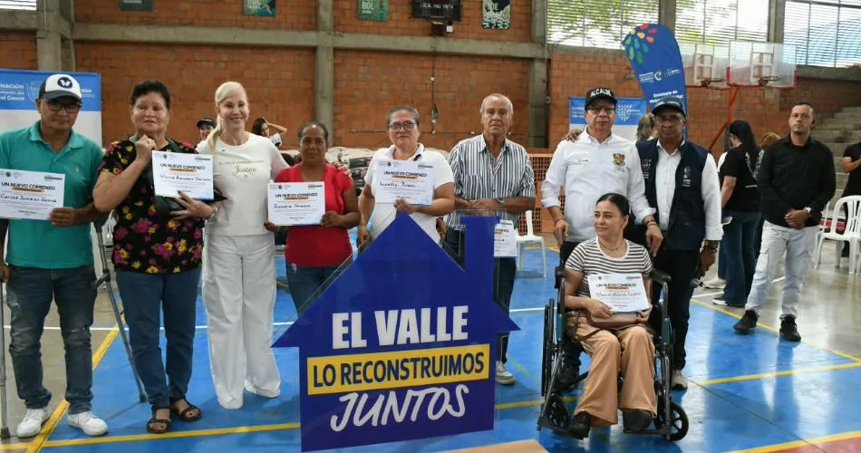 La Unión Valle tendrá kits para viviendas, explicó la gobernadora del Valle del Cauca, Dilian Francisca Toro.