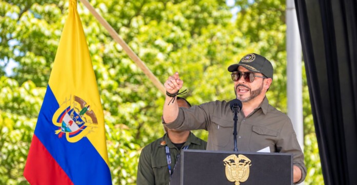 De La Espriella ordenó investigar denuncias contra Verónica Alcocer relacionadas con el uso de aeronaves oficiales.